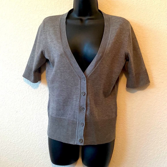 Grey Sweater - Picture 1 of 5